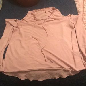 Light pink open shoulder boutique blouse